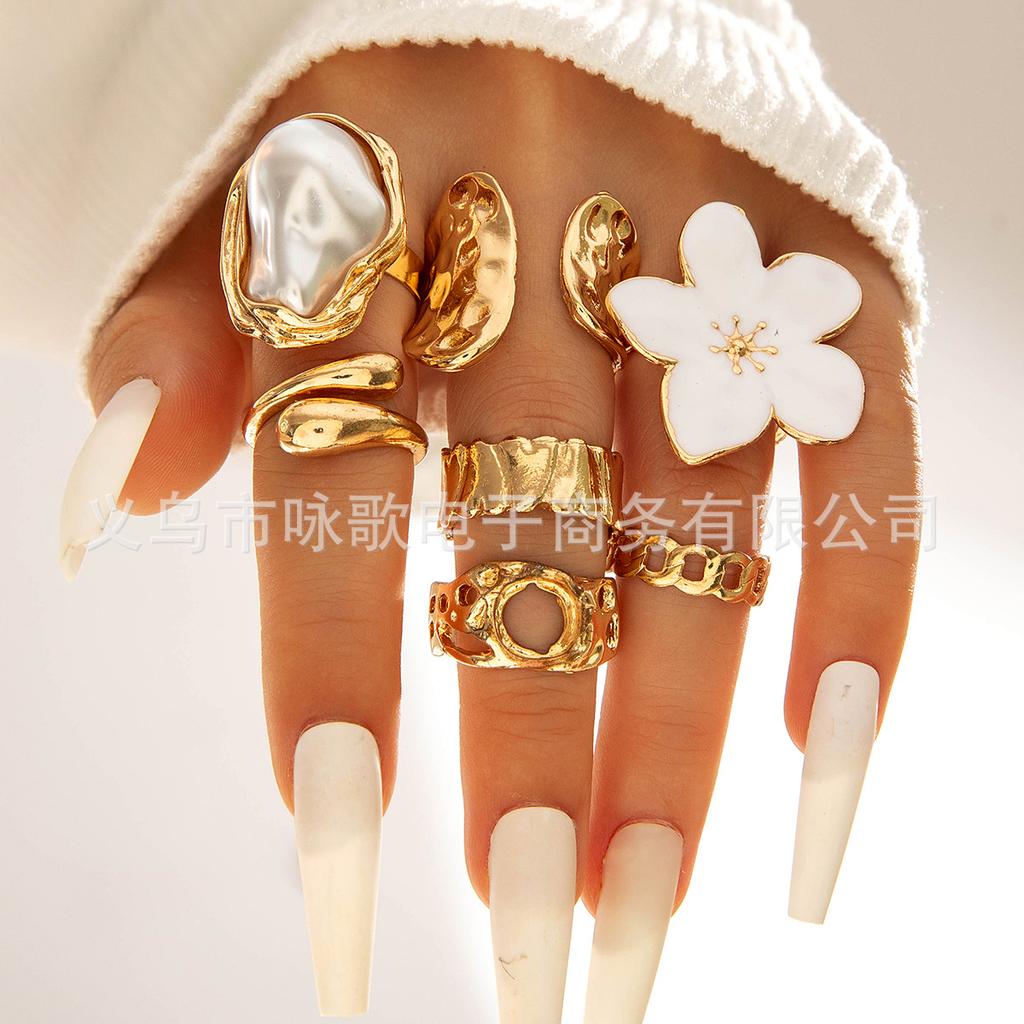 European and American design liquid lava flower opening ring ins baroque imitation pearl set gemstone ring