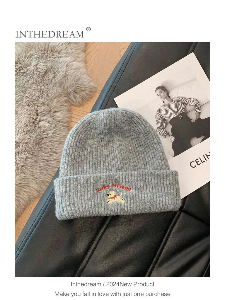 Cute puppy embroidered knitted hat female 2025 season wool hat showing small face big head circumference cold hat white