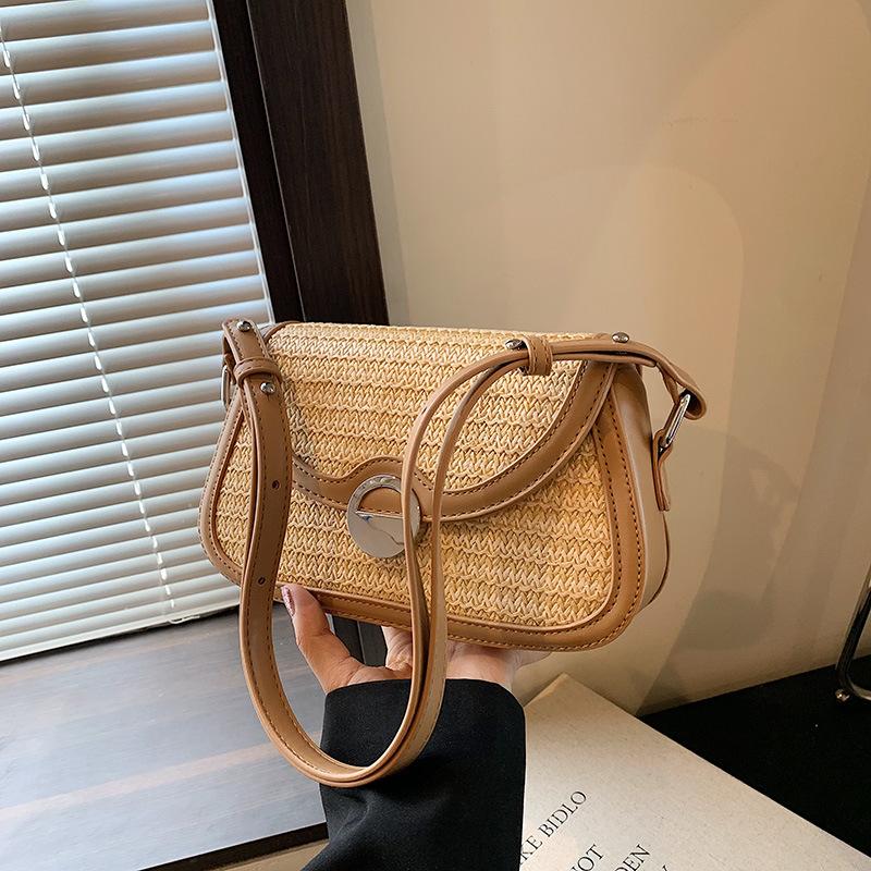 

2025 new niche texture underarm bag retro fashion contrasting color shoulder messenger bag straw shoulder bag