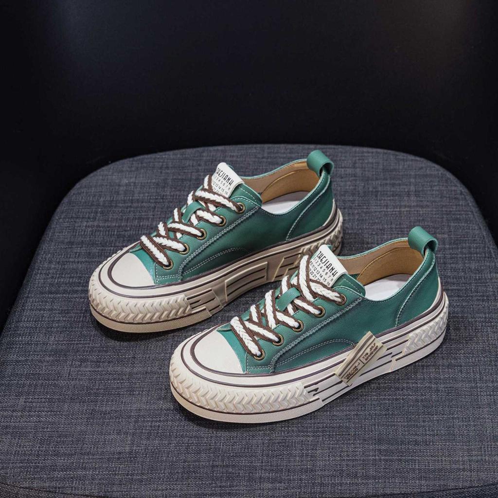 Retro thick-soled red board shoes for women's 2025 spring new leather little white shoes to increase the height of the first layer of cowhide sport