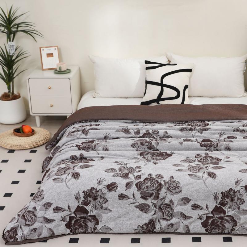 Brangdy Premium Winter Jacquard Quilt