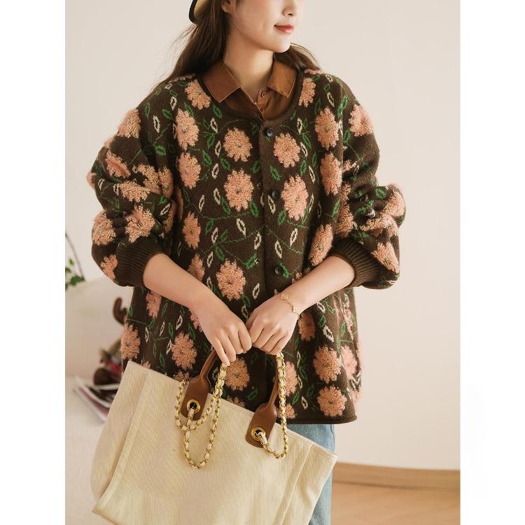 

Green Loose Knitting Sweaters Women Autumn Winter Bat Sweater Flower Cardigan O Neck Print One Size коричневий
