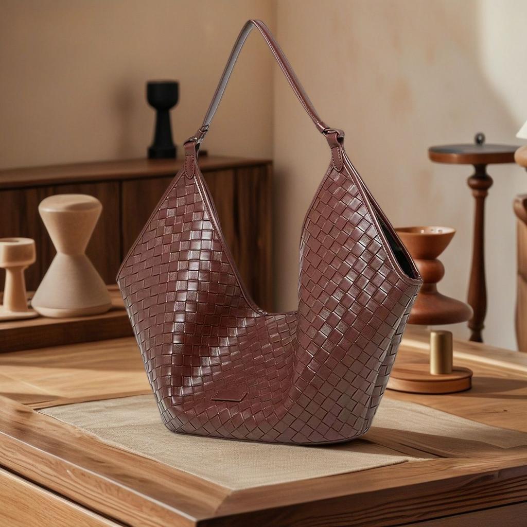 European and American Large Capacity Single Shoulder Bags, New Style Bags, Fashionable and Western-style Woven Pattern Women's Tote Cabbage Blue