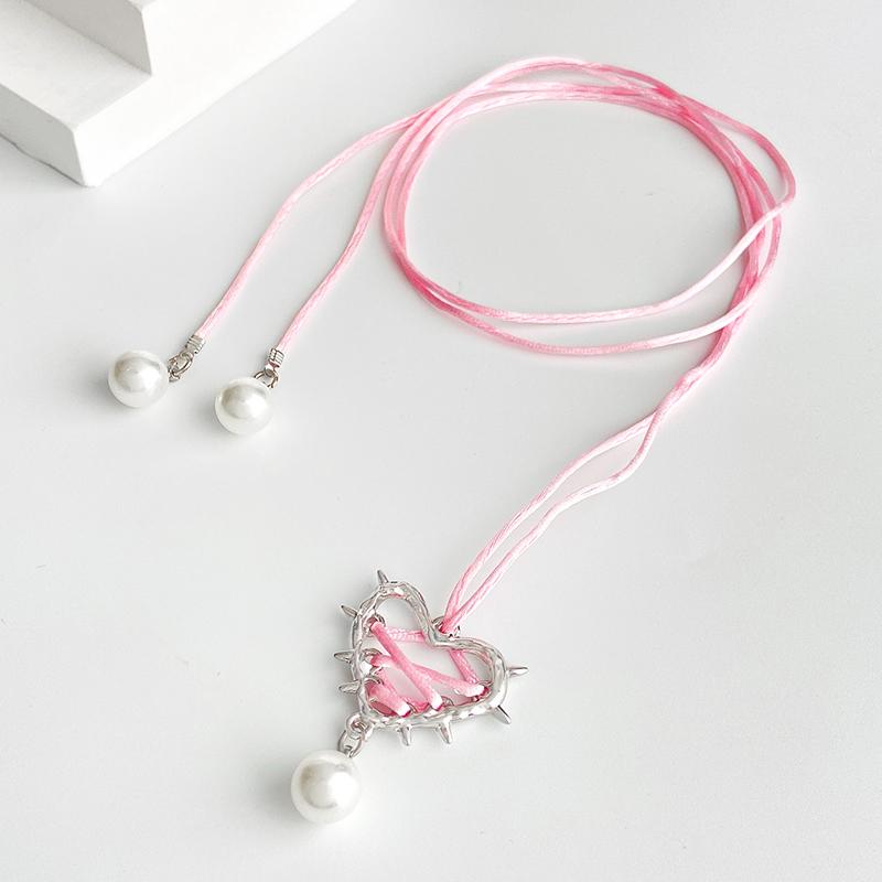 Exaggeration Vintage Elegant Trendy Metal Heart Necklace Ribbon Pearl Pendant Clavicle Chain For Women  Jewelry