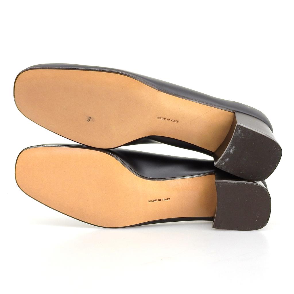 Doskonałe czółenka Salvatore Ferragamo FRAGOLA Vala Ciemnobrązowa skóra Kobiety 6 Używane