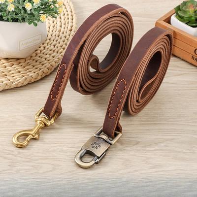 Laisse en cuir de vache Chaîne pour chien Laisse pour animal de compagnie Laisse cousue en cuir de vache Laisse pour grand chien