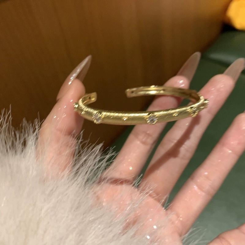 Circular Shape Thread Bracelet Women Jewelry Elegant Decorations Ornament Gift