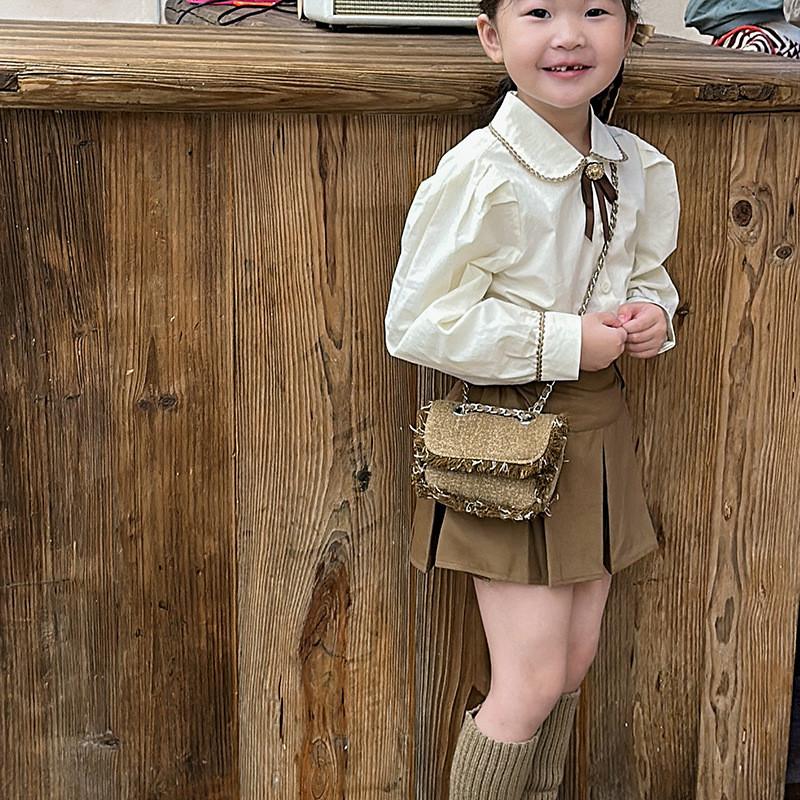 And Cute Fashionable Childrens Single Shoulder Bag With Chic Chain Detail For Stylish Youngsters