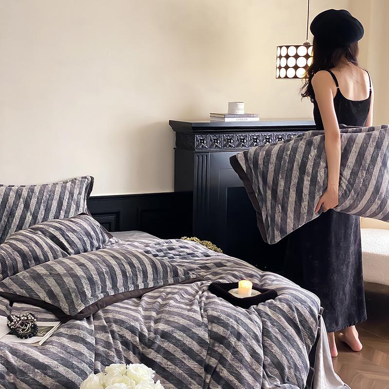 250G Milk Fleece Digital Printing Light Luxury Four-Piece Set 1.5M Bed Sheet Four-Piece Set, Cloth
