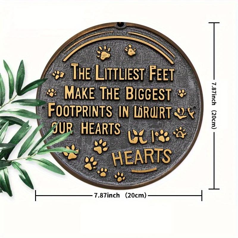 

2d Flat 20*20cm, the Smallest Foot, Leaves The Largest Footprint in Our Hearts Circular Wooden Decoration, Suitable for Homes, Living Rooms, Offices 20*20cm