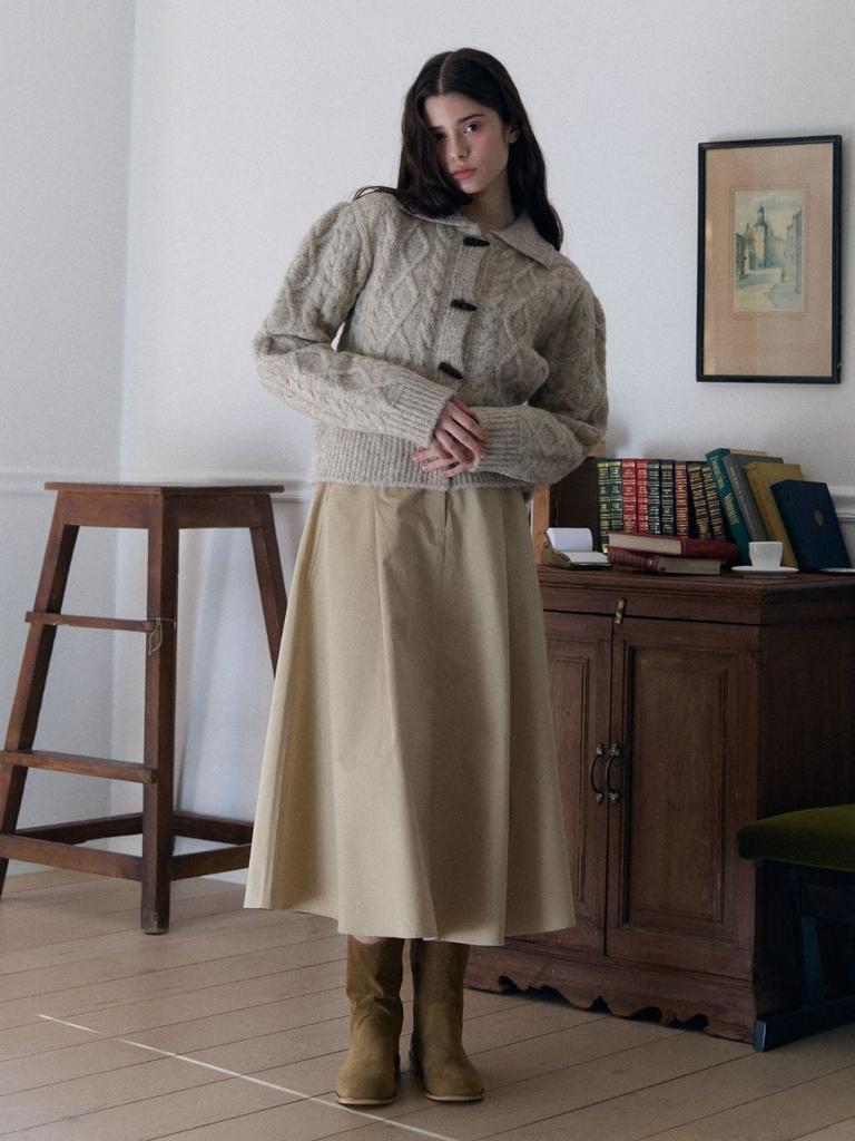 Fabric Seoul Pintuck Banding Long Skirt_Beige