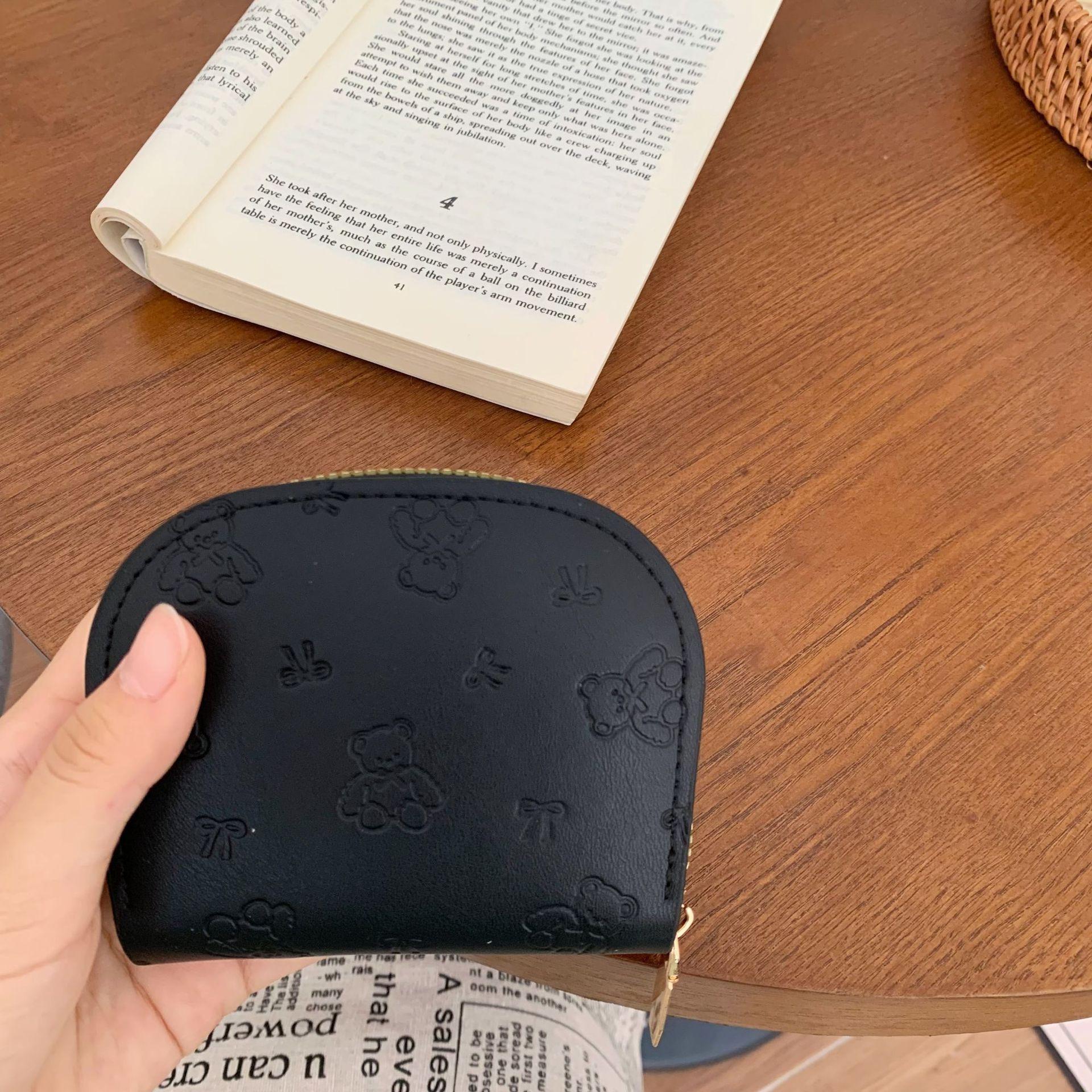 

New cartoon short change purse cute student simple embossed niche design card clip women s multi-card card bag чорний