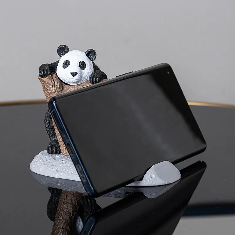New Design Phone Stand Desk Accessories Resin Panda Figurines Home Decor Decorative Tabletop Ornaments Cute Phone Holder