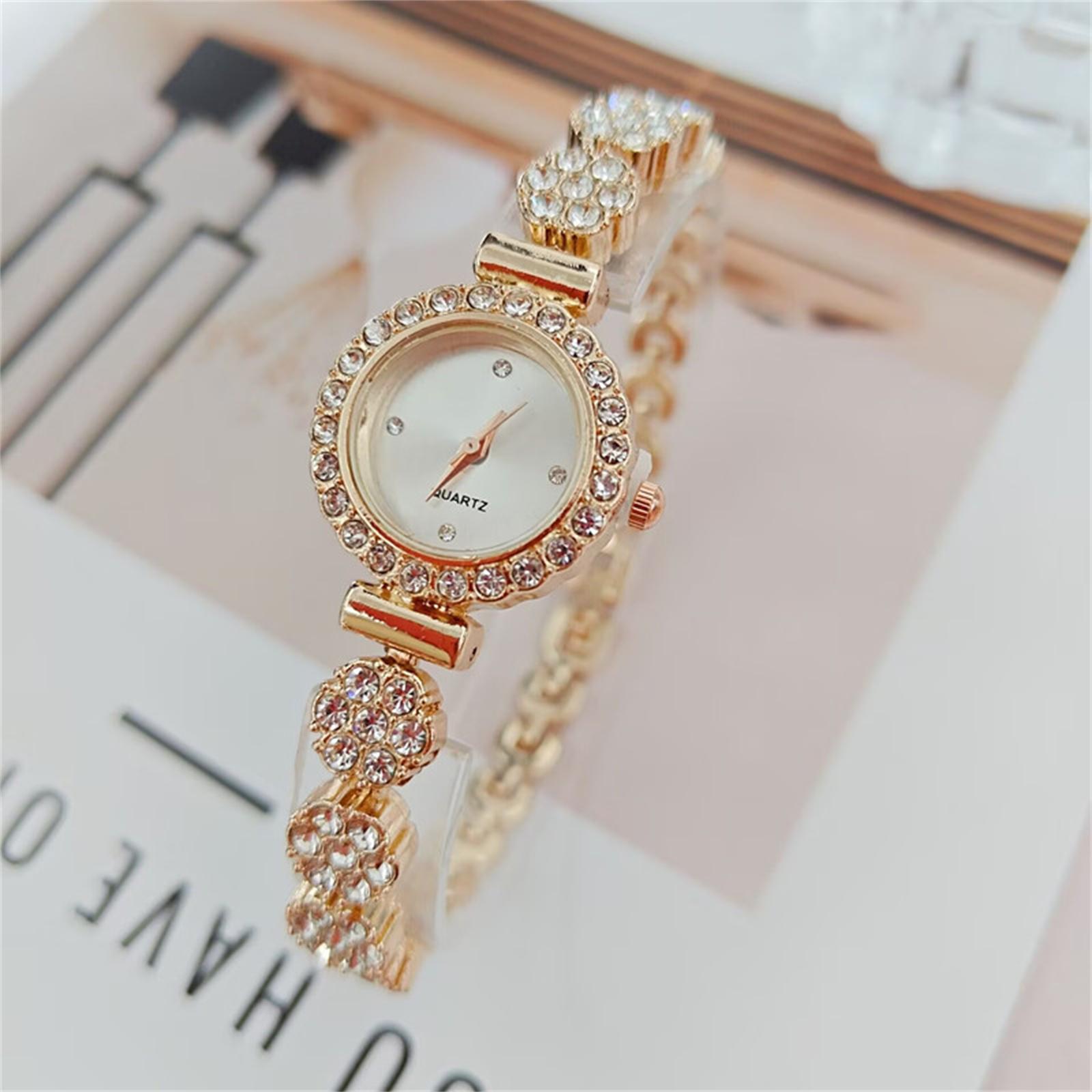 

Женские модные кожаные часы One Size