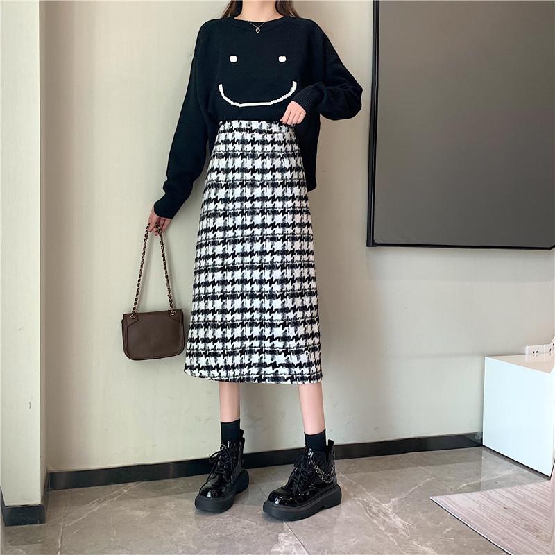 Plus Size Women's Korean Style Plaid Woolen High Waist Mid-Length Winter Skirt