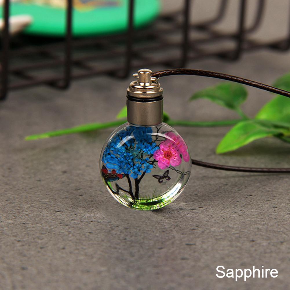 

Нова світлова сушена квітка метелик Скляна куля Автомобіль Підвіска Автомобіль Ремесло Декорація Кулон Декор салону автомобіля Автомобіль королівський синій колір