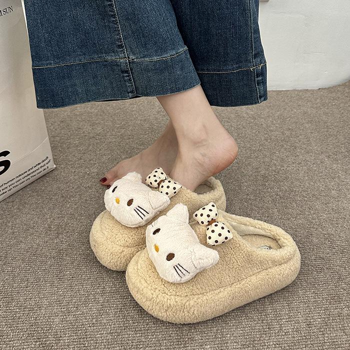 Thick-soled fluffy slippers women's shoes 2025 autumn and winter new cute outer wear warm fluffy bag head slippers tide