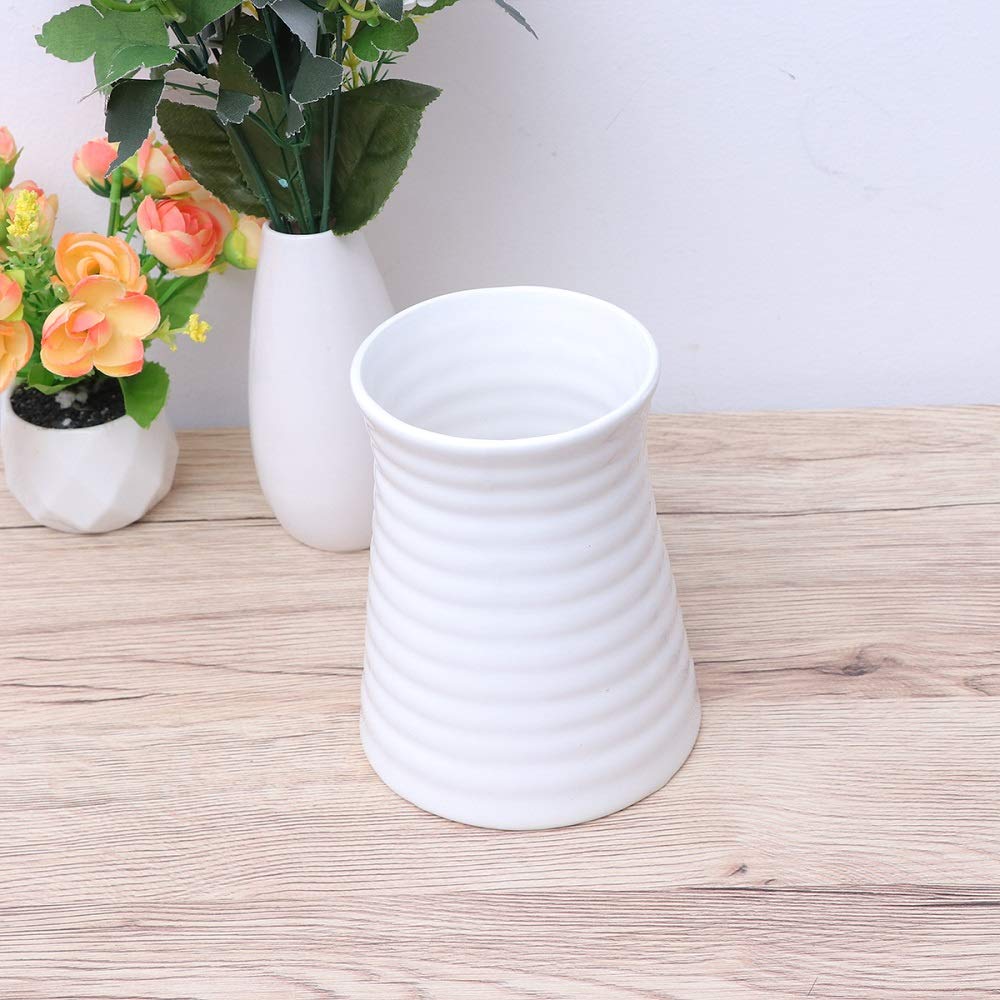 TK.Felly Vase White Single Flower Ceramic Vase Flower Base Scandinavian Stylish Interior Cute Present