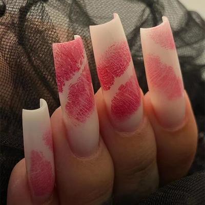 24 bucăți Ziua Îndrăgostiților Imprimare buzele roșii romantice Nail Art Sweet Feel Matte Wear Nail Press on Nails