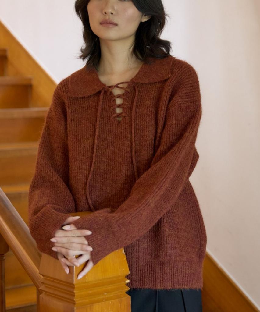 WIOE String Collar Knit Pullover_Brick