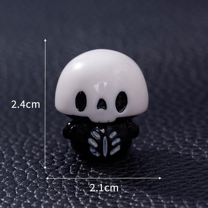 Halloween Ghost Decoration Skull Pumpkin Angel Candle Ghost Action Figure Hand Micro Landscape Desktop Resin Decoration