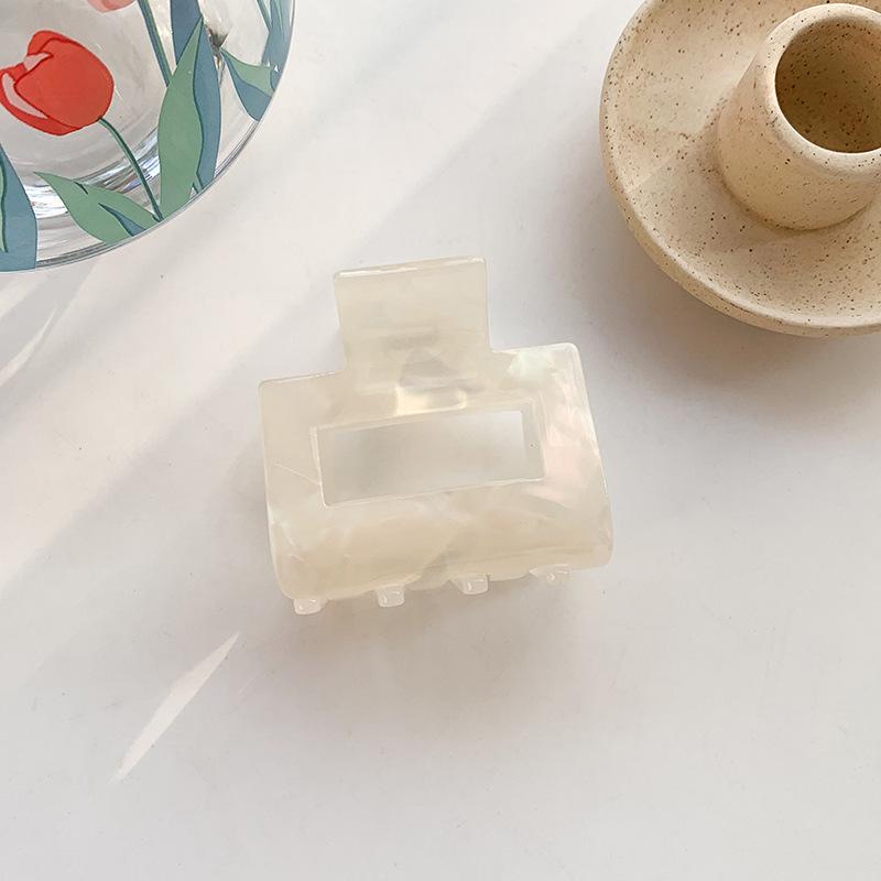 Korean Floral Acetate Medium Claw Clip - Versatile Hair Accessory