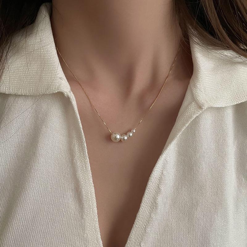 Freshwater Pearl Necklace Simple and Small Versatile Collarbone Chain Ins Style Necklace Decoration for Women