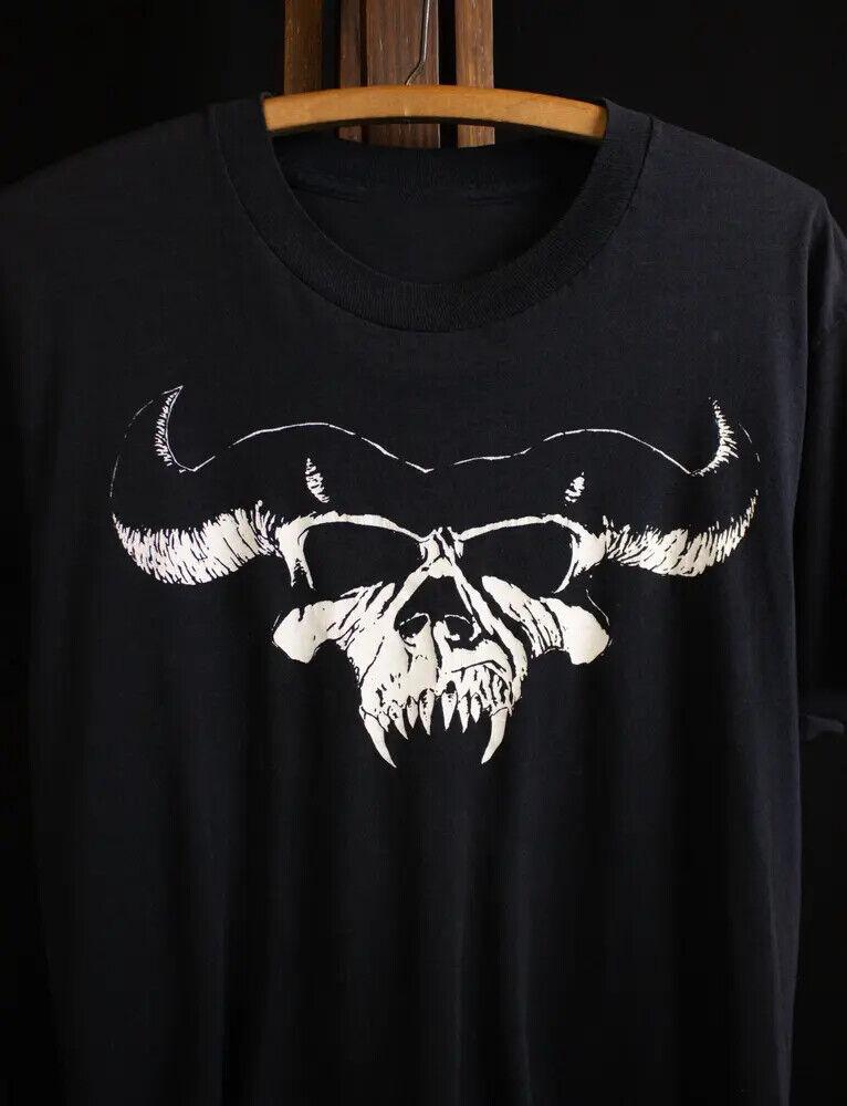 Rare Collection 1988 Danzig Concert Band Gift For Fan Unisex T-shirt Unisex T-Shirt XXL