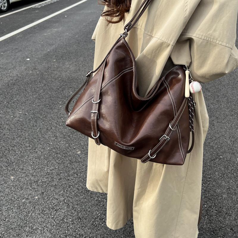 Tote bag women's large capacity 2025 new autumn and winter retro casual shoulder commuter bag multi-functional backpack backpack