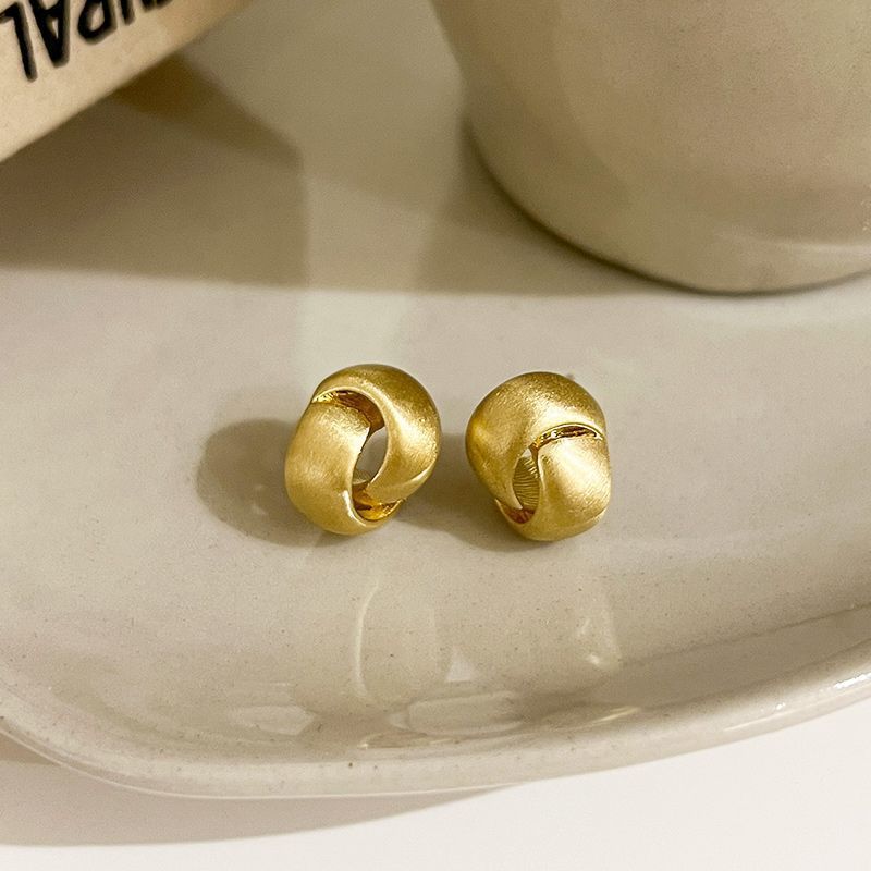 

Irregular Brushed Metal C-shaped Stud Earrings European and American Personality Women s Earring Light Luxury High-end Zircon