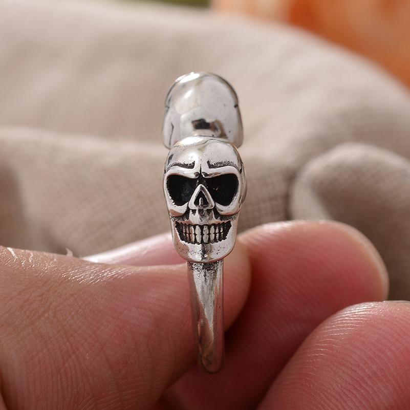 Hot Sell Exaggerated Double Headed Skull Retro Thai Silver Men Finger Ring  For Halloween Gifts No Fade