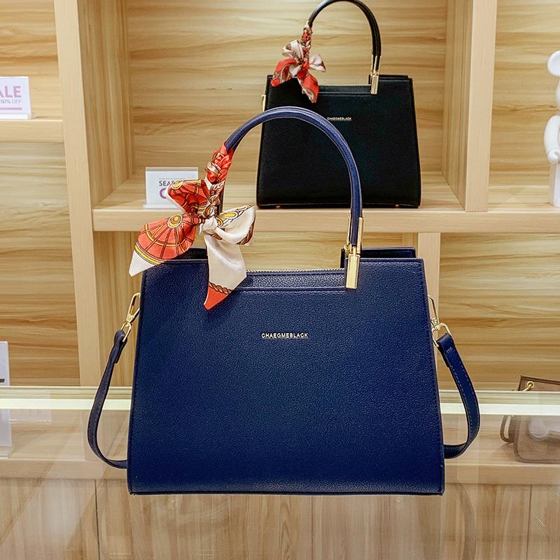 Women's Bag Gifts for Mother's Day  New Spring and Summer Style  Women's Large Capacity One Shoulder Handbag