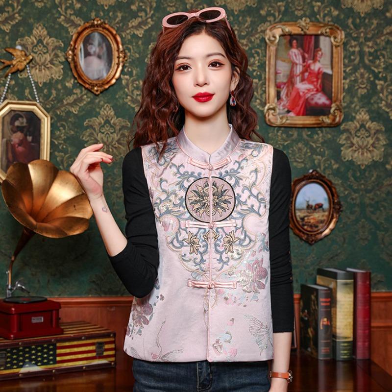 New Chinese Women's Spring and Summer Clothing Chinese Style Heavy Industry Retro Embroidery Buckle Tang Suit Horse Clip Short Jacket for Women