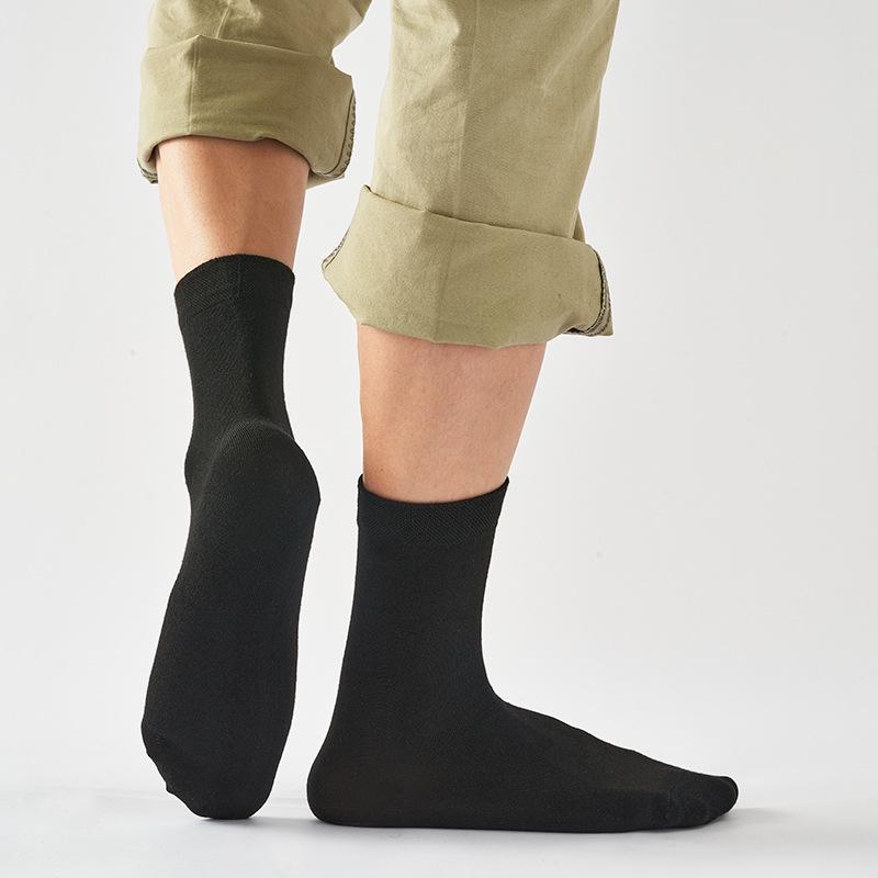 Men's Anti-Odor Sweat-Absorbent Pure Cotton Socks for Autumn/Winter - Simple Business Style Mid-Calf Length