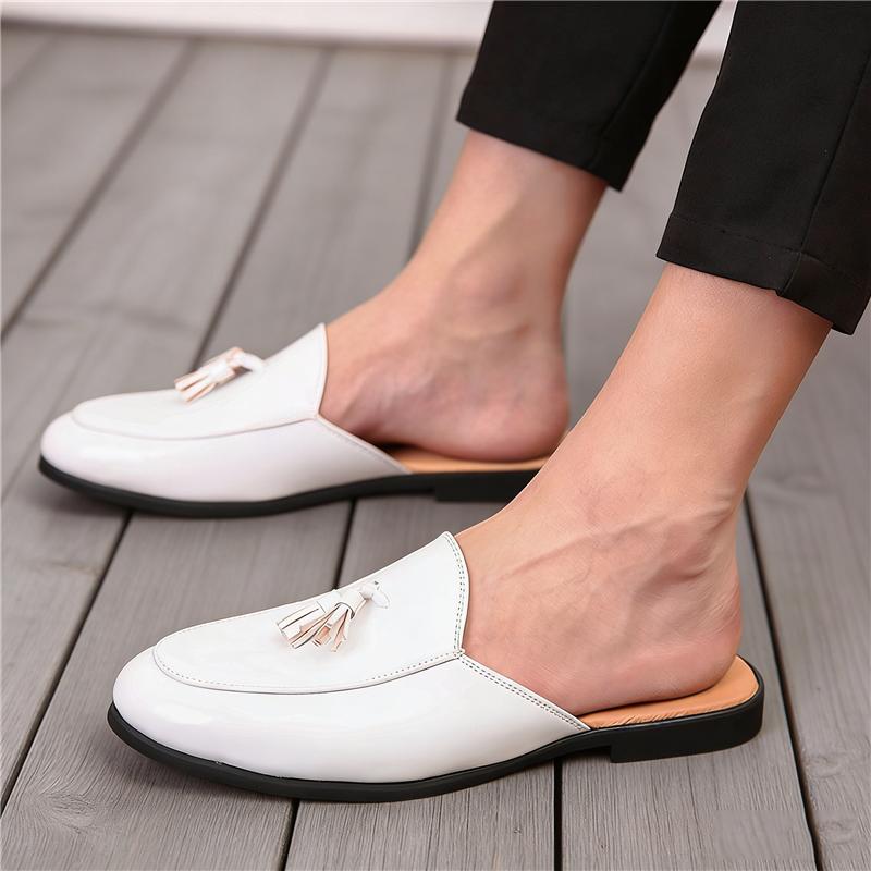 Britain Fashion New Men's White Black Half Slippers Shoes Male Tassels Casual Mules Moccasins Breathable Loafers Zapatos Hombre