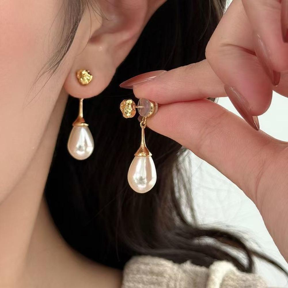 Korea Temperament Teardrop-shaped Imitation Pearl Pendant Irregular Liquid Metal Stud Earrings for Women Dangle Earrings Jewelry