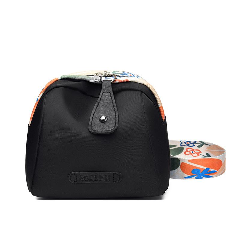 Women's Bag New Shoulder Small Bag Women's Versatile Fashion Messenger Bag Casual Waterproof Oxford Commuter Shell Bag