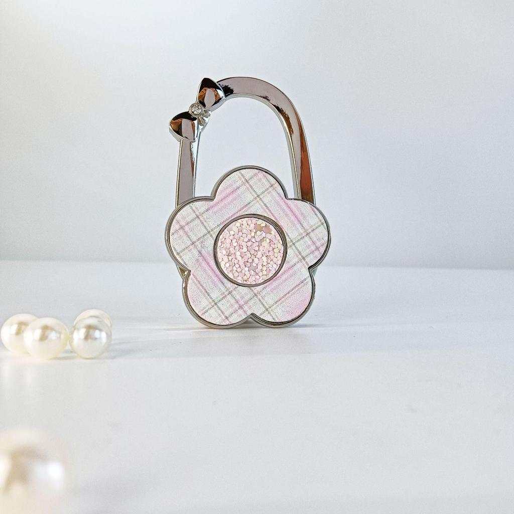 Hot Selling Foldable Sunflower Hanging Bag Hook, Small and No-Adhesive