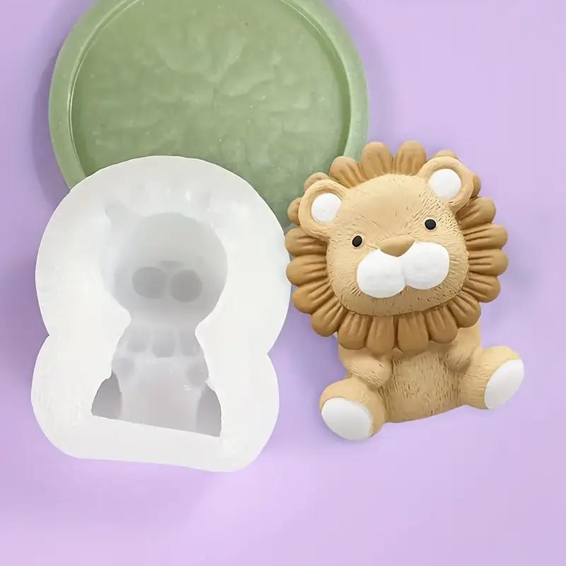 Cute Lion Silicone Candle Mold 3D Sitting Lion King Animal Soap Paste Resin Cement Casting Mold DIY Chocolate Ice Baking Tool