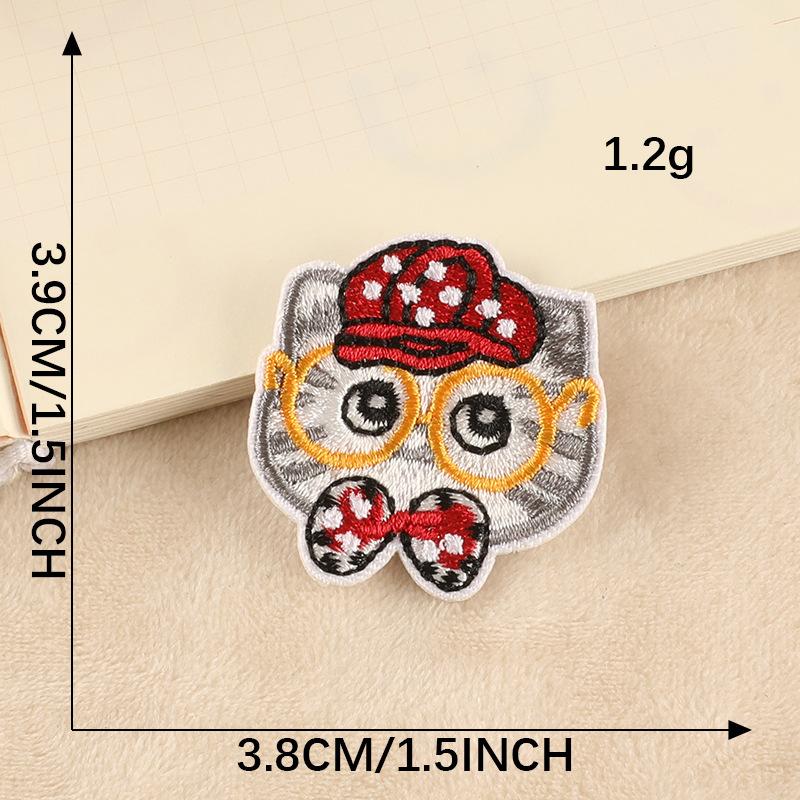 Embroidery Label Cartoon Cute  Patch Sticker Animal Badge Clothing Accessories DIY Embroidery Cloth Sticker