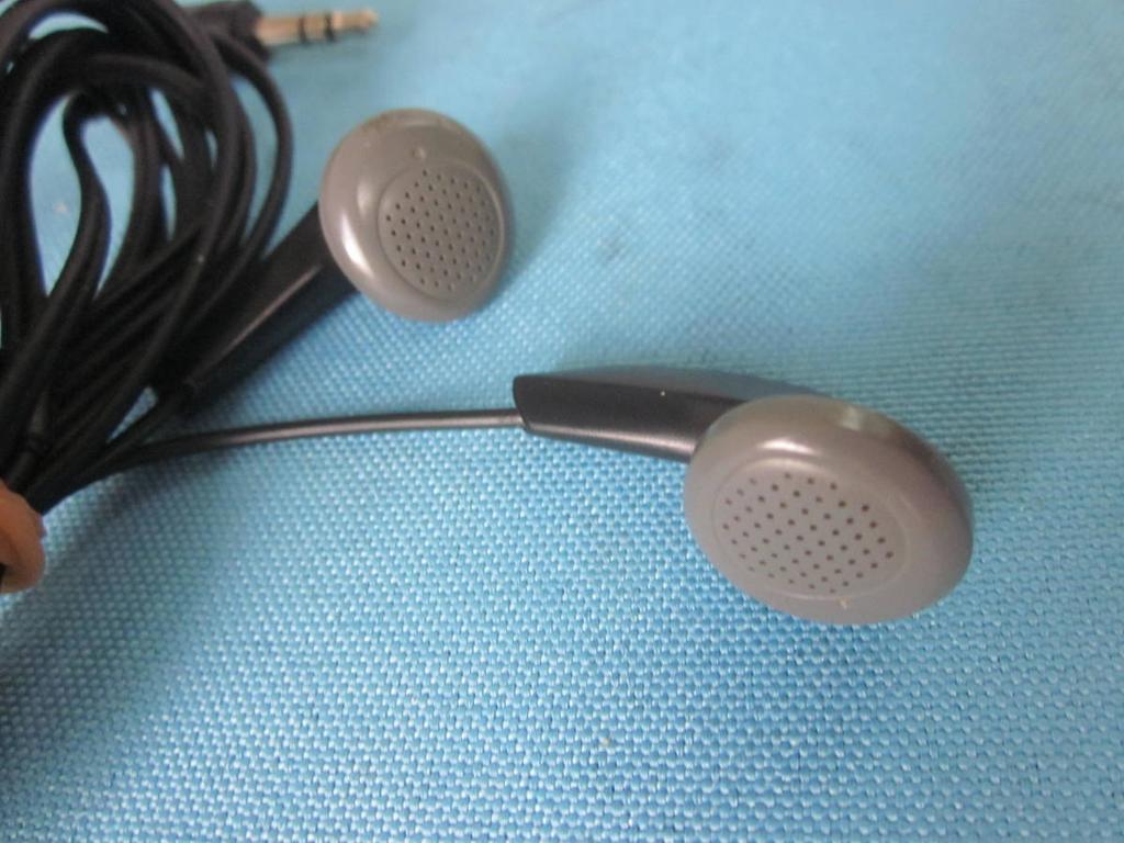 AIWA stereo mini Long Earphones, 3. 5mm plug, U-shaped/L-shaped, Working Condition