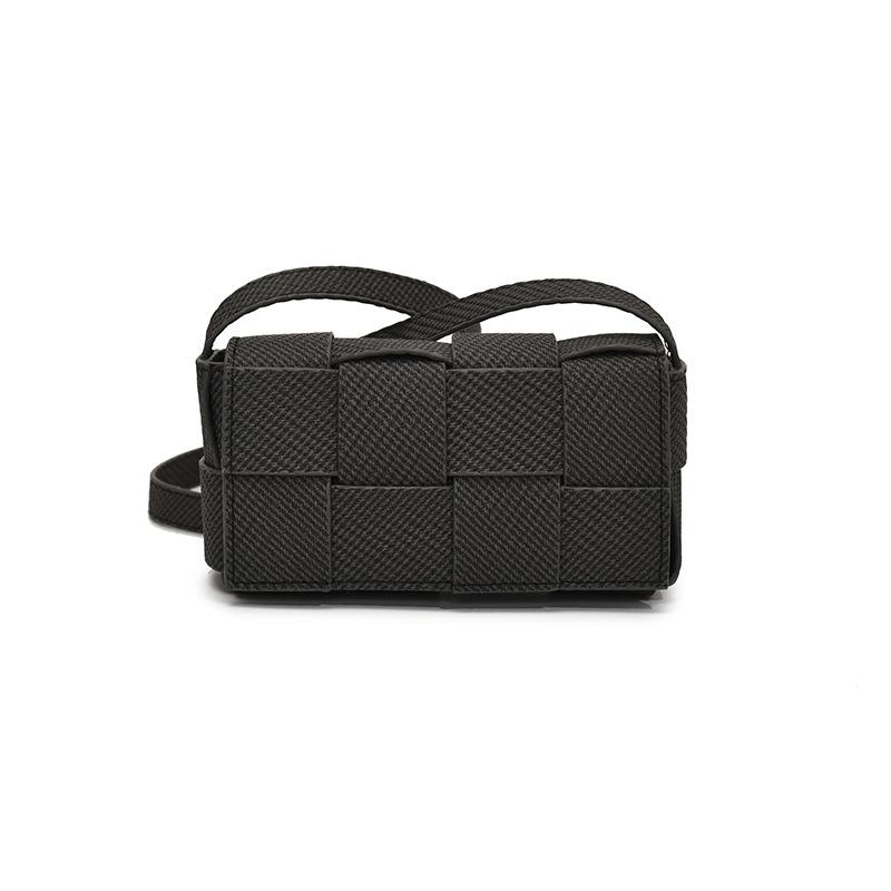 Geantă de umăr nouă de primăvară, geantă cu design de nișă, modă pentru femei, geantă mică pătrată împletită, geantă messenger