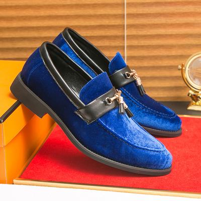 Luxury Suede Leather Party Shoes Men Pointed-Toe Wedding Dress Shoes Man Fashion Blue Tassel Casual Mens Loafers Zapatos Hombre