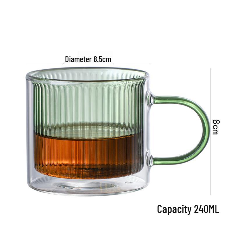 Doppelwandige Kaffeetasse aus Borosilikatglas mit vertikalen Streifen und farbigem Innenleben