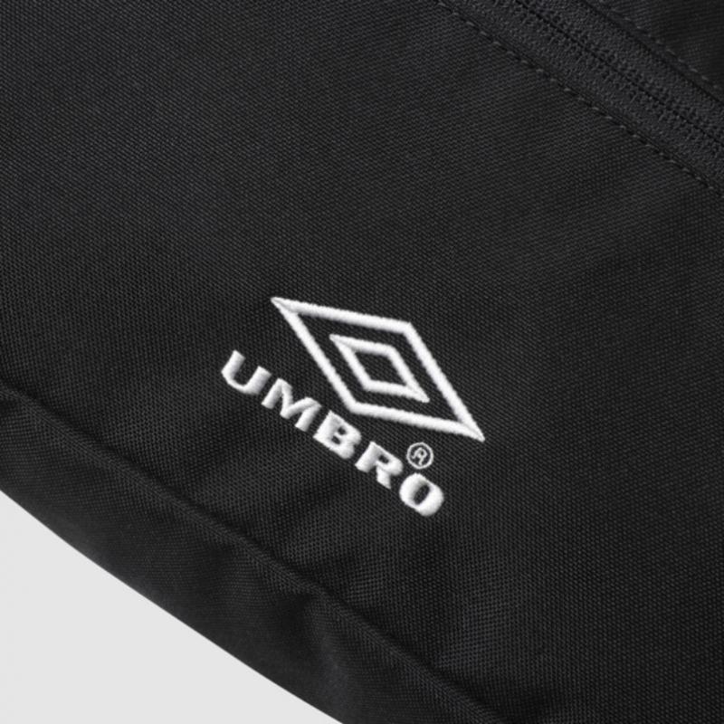 Umbro Essential Square Crossbag Uq223cbg57