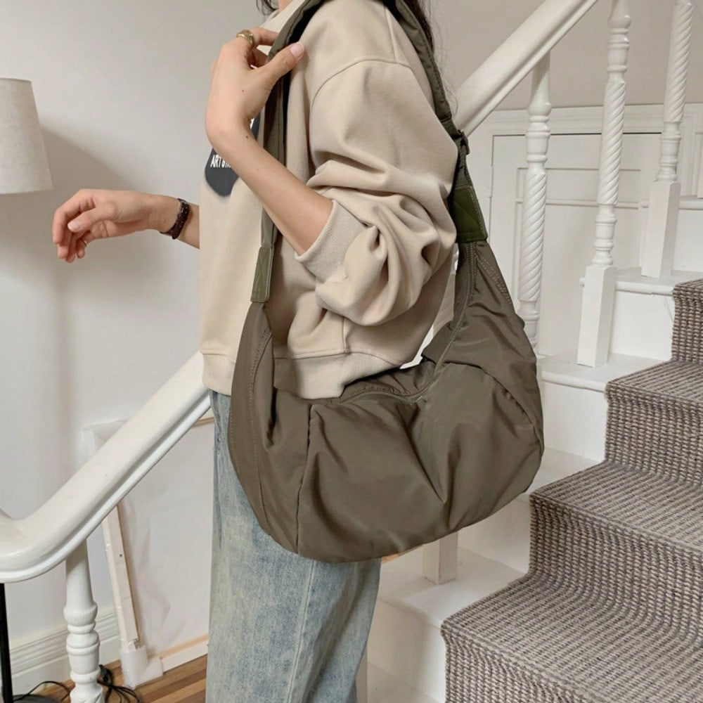 Universal Oblique Dumpling Bag For Boys And Girls Lightweight Versatile Shoulder Bag
