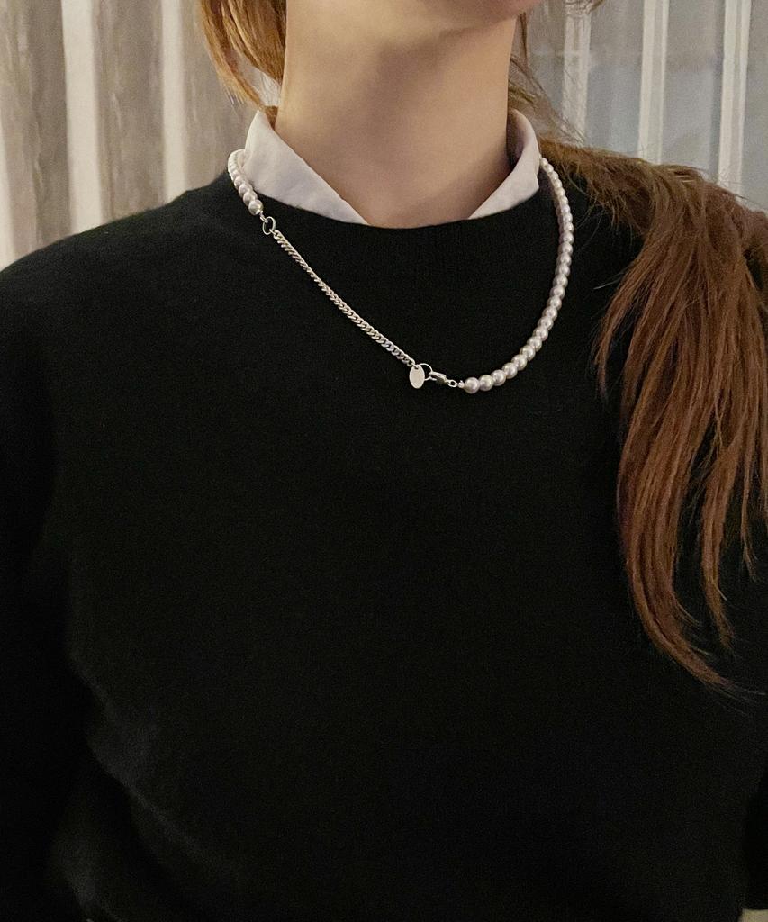 Ourthings Solitude Pearl Necklace