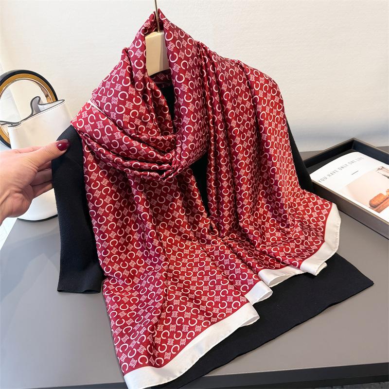 Écharpes Vertes Bufandas Foulard en Soie Femme Châle Mode Hijab Élégant Femmes Luxe Foulard Écharpe Châles de Plage Bandana