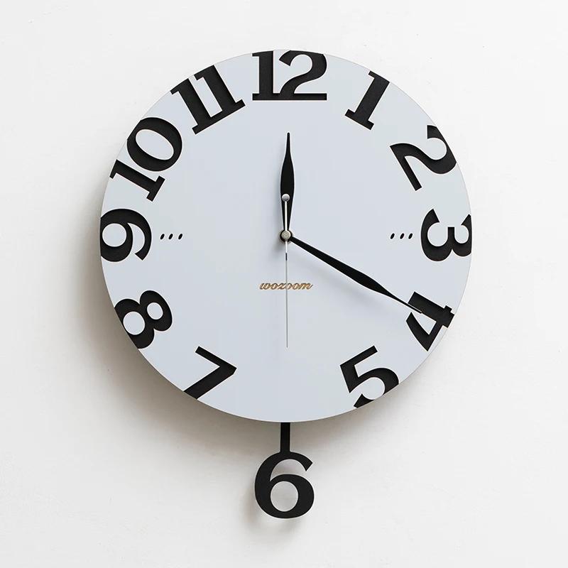 Metal Minimalist Wall Clocks Modern Aesthetic Pendulum Elegant Clock Stylish Luxury Digital Nordic Clocks Wall Silent Unique Watches Decoration