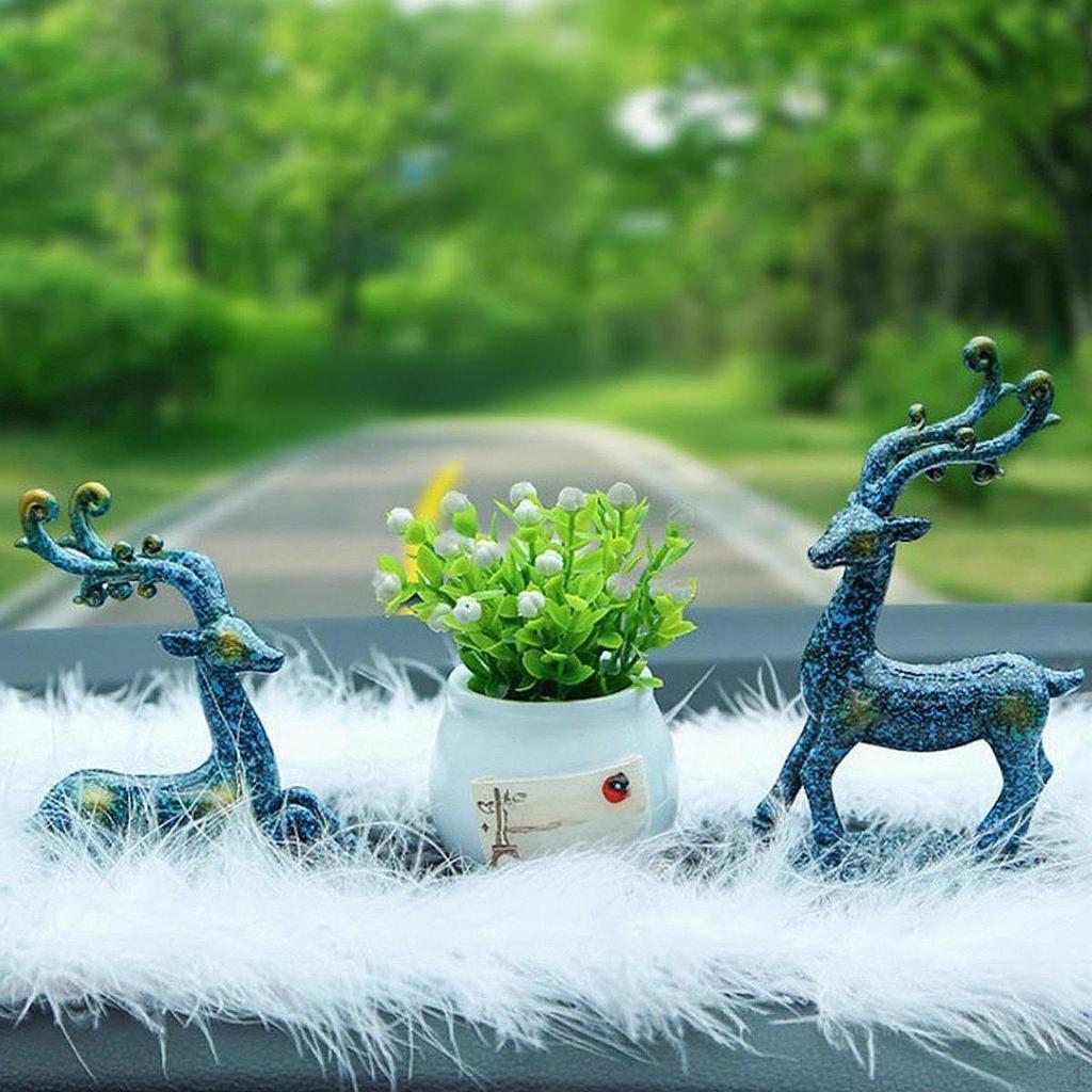 Car Ornaments for Dashboard Automotive Accessories Reindeer Statues Interior Ornament